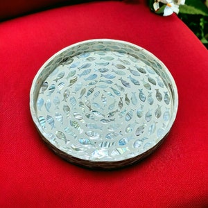 Round Breakfast tray, Mother of Pearl Serving Tray, Coffee table tray, Decorative tray, Tea tray, Cocktail tray, Bracelet Tray, Fish Tray image 10