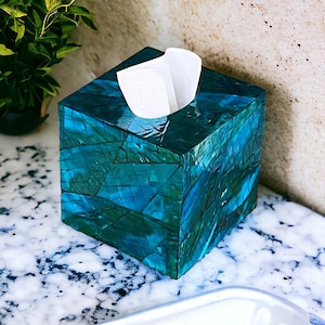 Square tissue box holder, mother of pearl inlay tissue box, luxurious tissue box cover, nacre tissue box, ocean blue mosaic shell tissue box