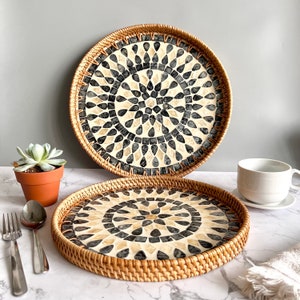 Round Breakfast tray, Handmade Rattan Mother Pearl Serving Tray, Coffee table tray, Decorative tray, Tea tray, Cocktail tray, Bracelet Tray
