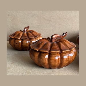 Handmade wooden pumpkin box, Halloween decoration, unique home decor piece, solid wood jewelry box, knickknack storage, wooden storage box