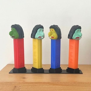 Slanted Pez Display For Four Vintage No Feet Pez Dispensers (PEZ NOT INCLUDED) Pez Display Case Pez Dispenser Display