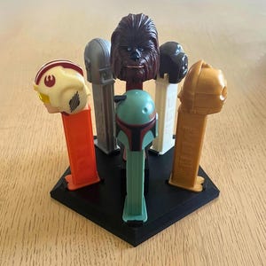 Vintage Pez Pentagon Display Replica for Footed Pez Dispensers (PEZ NOT INCLUDED) Pez Display Case Pez Dispenser Display