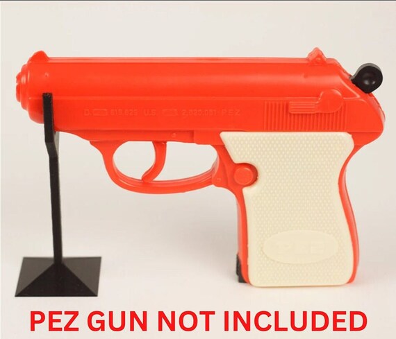 限定お買い得商品 Pez Vintage Shooter Pez INCLUDED) NOT Gun (PEZ Stand Display その他