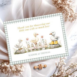 Carte de remerciement Silly Goose Baby Shower, carte Vichy sauge modifiable, cartes de correspondance pour les invités, carte Vichy modifiable neutre en matière de genre - BS061