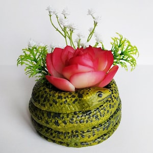 Green snake. Pot for succulents and cacti in the form of a snake. Stylish, modern, original. Gypsum mini pot. Great decor and gift