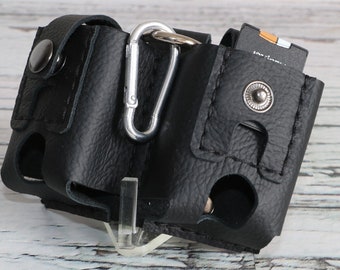 Étui en cuir pour 2 piles et carte mémoire pour appareil photo Nikon. Fait main. Pour ceinture et mousqueton.