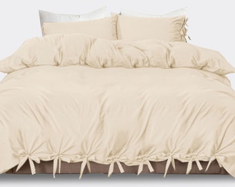 Knotted Duvet Cover Set