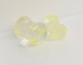 1X 6MM and 1X8MM UV Yellow Plastic & Recycled Hula Hoop Gauges - Plugs for ears