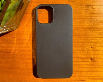 Funda de silicona líquida para iPhone 13