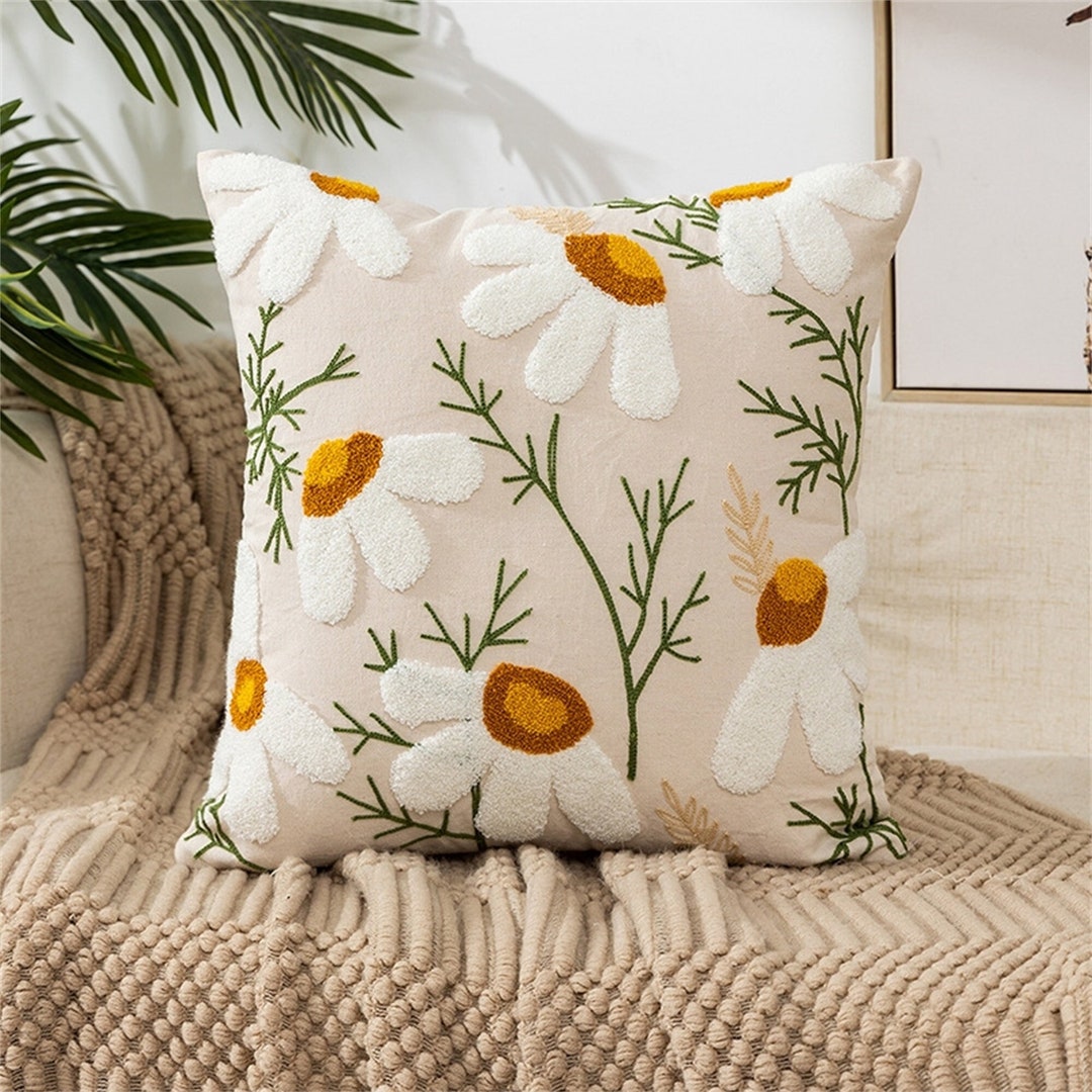 6 Styles / Daisy Flower Throw Pillow / Cute Flower Pillow Case / Floral