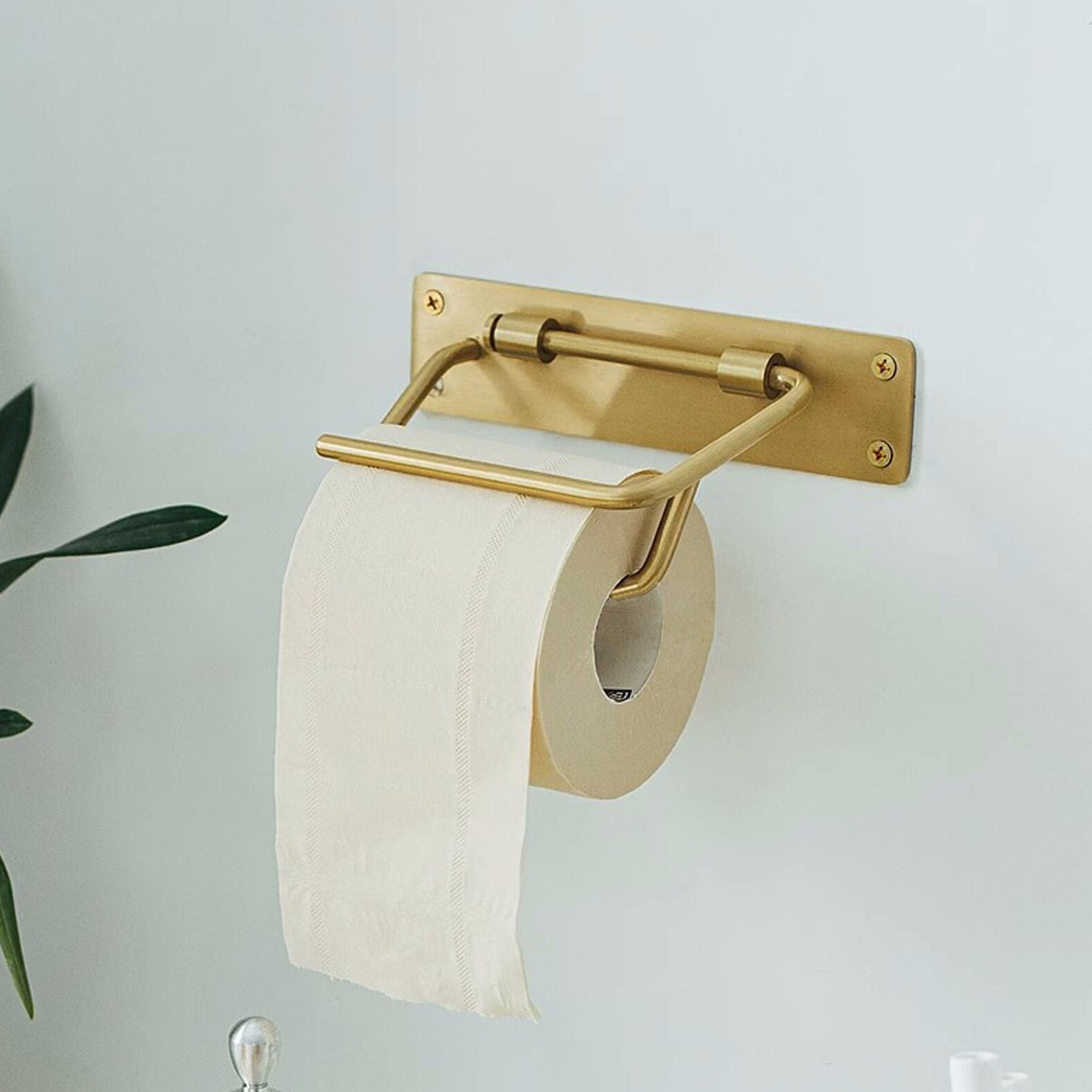  Beelee Bathroom Tissue Holder/Toilet Paper Holder Solid Brass  Wall-Mounted Toilet Roll Holder, Toilet Paper Tissue Holder with Mobile  Phone Storage Shelf Antique Brass Finished : Tools & Home Improvement