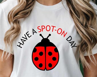 Ladybug Shirt Gifts for Her, Insect T-shirt for Women with Ladybug Cute Ladybug Tee Ladybug Lover Gift, Ladybug Girl Shirt, Ladybug Birthday