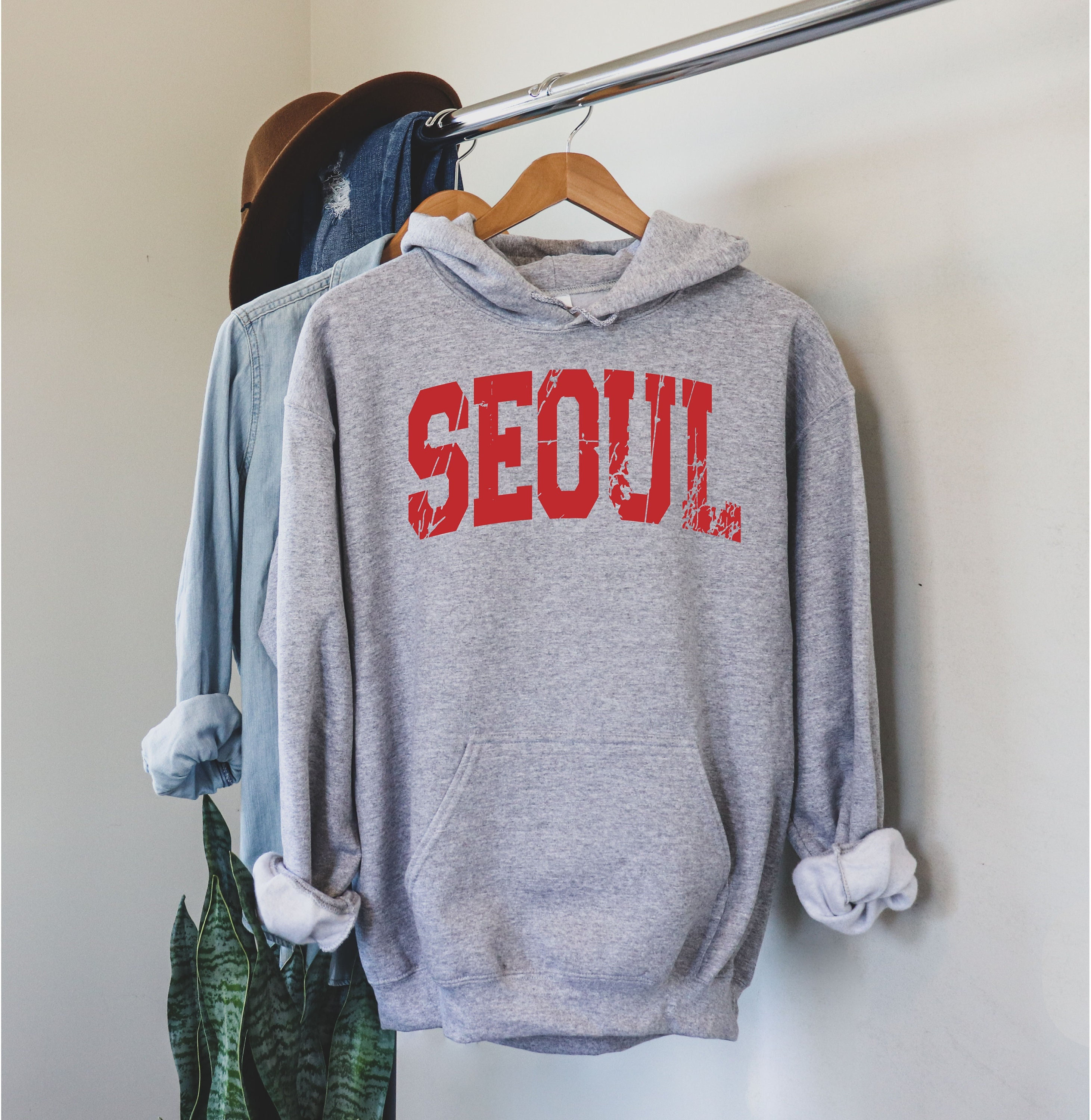 2000ARCHIVES★韓国★男女兼用★人気★ SOUVENIR SEOUL HOODIE Seoul Hoodie, Center Flag Seoul Sweatshirt, Vacation Holiday
