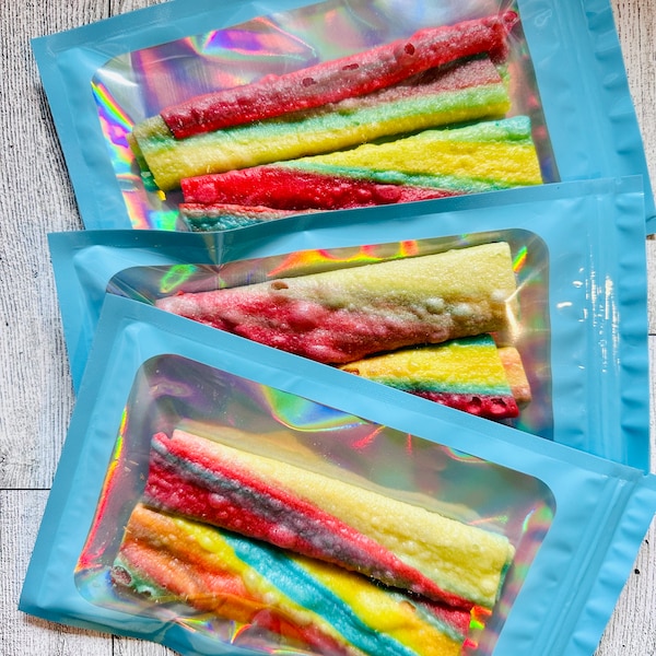 Freeze Dried Crunchy Fruit Roll-ups Candy-763207