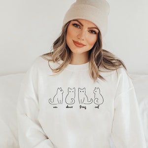 Un Deux Trois Cat Sweatshirt , cat lover shirt, Cat Person Gift, Cat Mom Sweatshirt, cool cat  jumper, cat mama gift, Christmas Gift,
