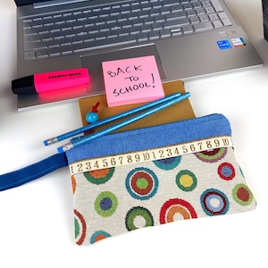 Trousse, trousse scolaire, porte stylo, accessoire scolaire, trousse en tissu, étui en tissu, porte sac, sachet