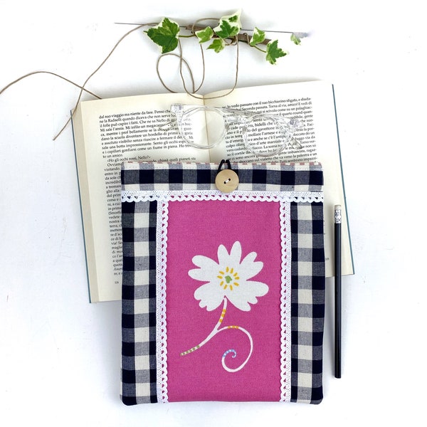 Floral Book Cover patchwork Padded Book Protector, Pochette livre, Flowers book Sleeve, Book case, Book Bag, Book Lover Gift