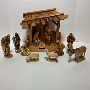 アンリ人形　ANRI 12㎝　【Girl with Lamb nativity】 Anri Nativity Set (12) 3