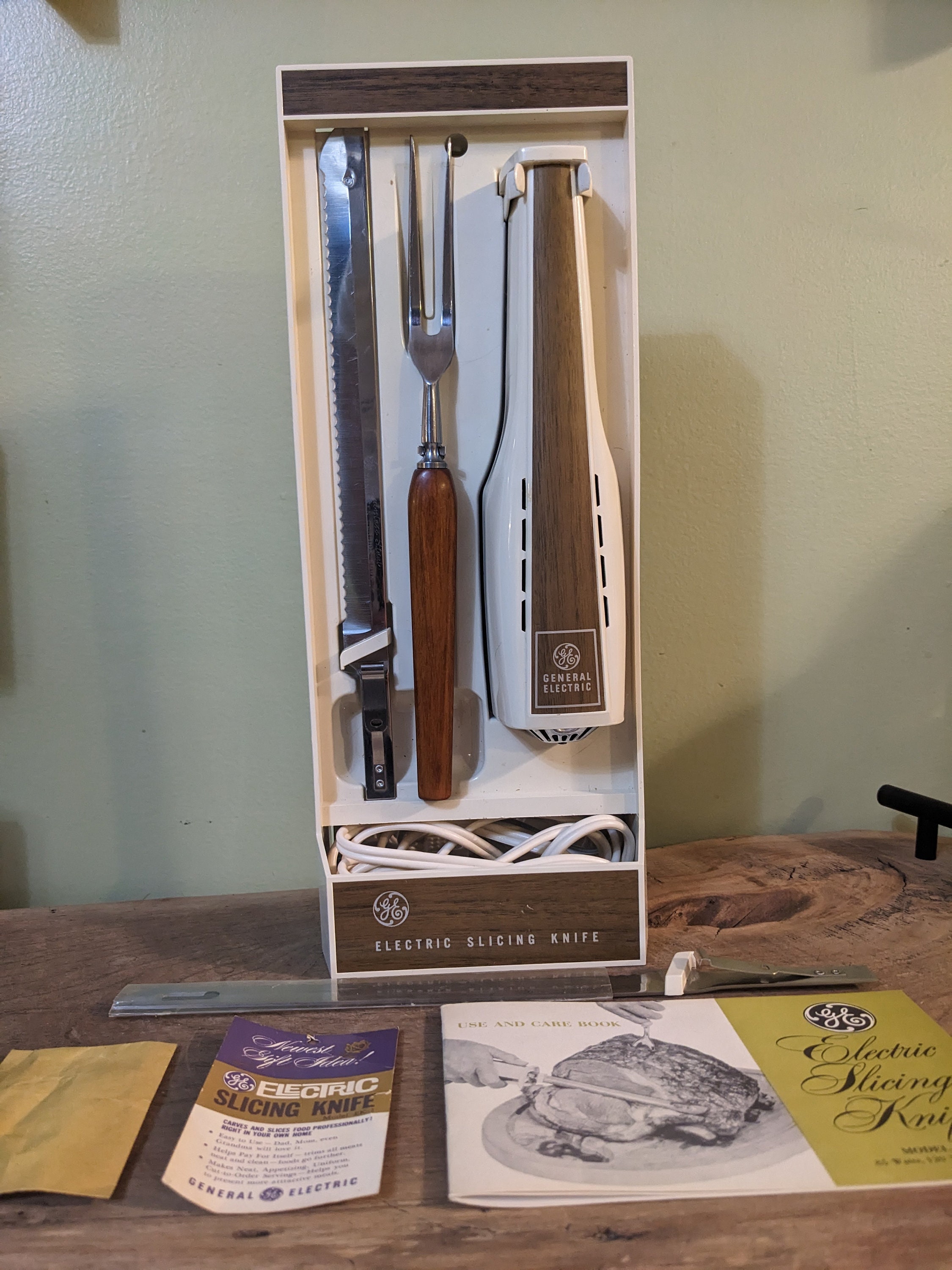 Vintage GE Electric Slicing Knife Wall Mount and Case Etsy
