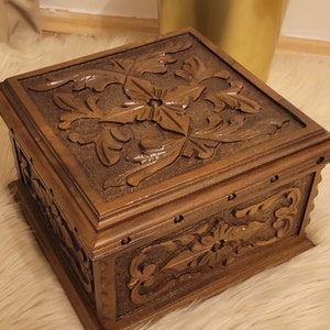 Personalized Hand Carved Wooden Jewelry Box, Secret Lock Walnut Treasure Chest, Trinket Box, Fathers Day Gift, Jewelry Organizer / Storage