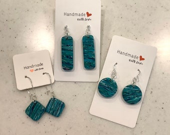 Boucles d'oreilles en pâte polymère vert-bleu et feuille d'argent