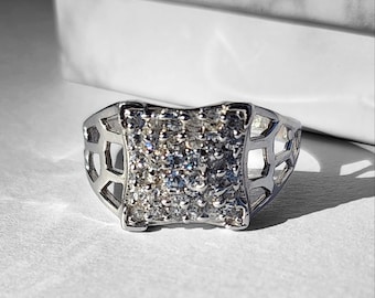Anello da donna unico in oro bianco 10K con zirconi cubici, misura 8