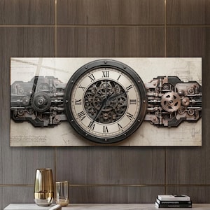 Könnte beinhalten: Eine rechteckige Wanduhr mit einem zentralen runden Zifferblatt, schwarzen römischen Ziffern und sichtbaren mechanischen Zahnrädern. Der Hintergrund zeigt technische Blaupausen in Sepiatönen mit horizontal verlaufenden Metallgetrieben.