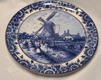 Delft's Blauw Hand Painted plate
