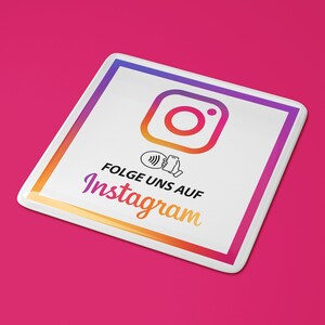 Epoxy-beschichteter Instagram NFC-Aufkleber für digitales Marketing. Aufschrift: "Folge uns auf Instagram".