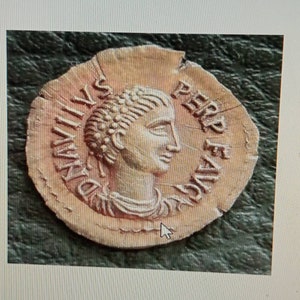 riproduzioni di monete antiche tremissis o triens di Avito 455-456 d.C.