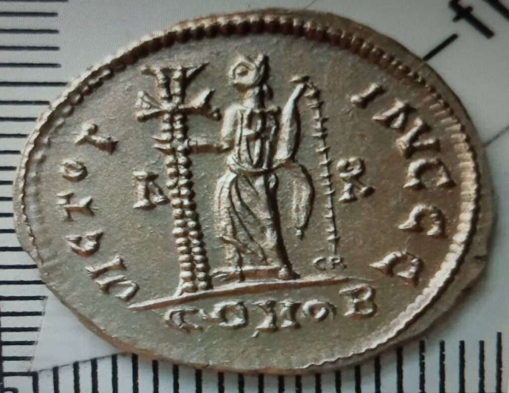 古代コインの複製、ロムルス・アウグストゥルスの手彫りのソリドゥス