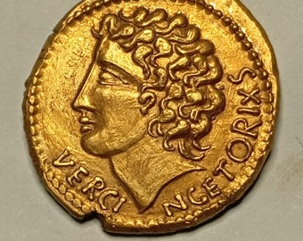 Reproduktionen antiker Münzen, Handgravur mit Stichel und Hammer, gallischer Stater des Vercingetorix-Denars, Münze Denarius