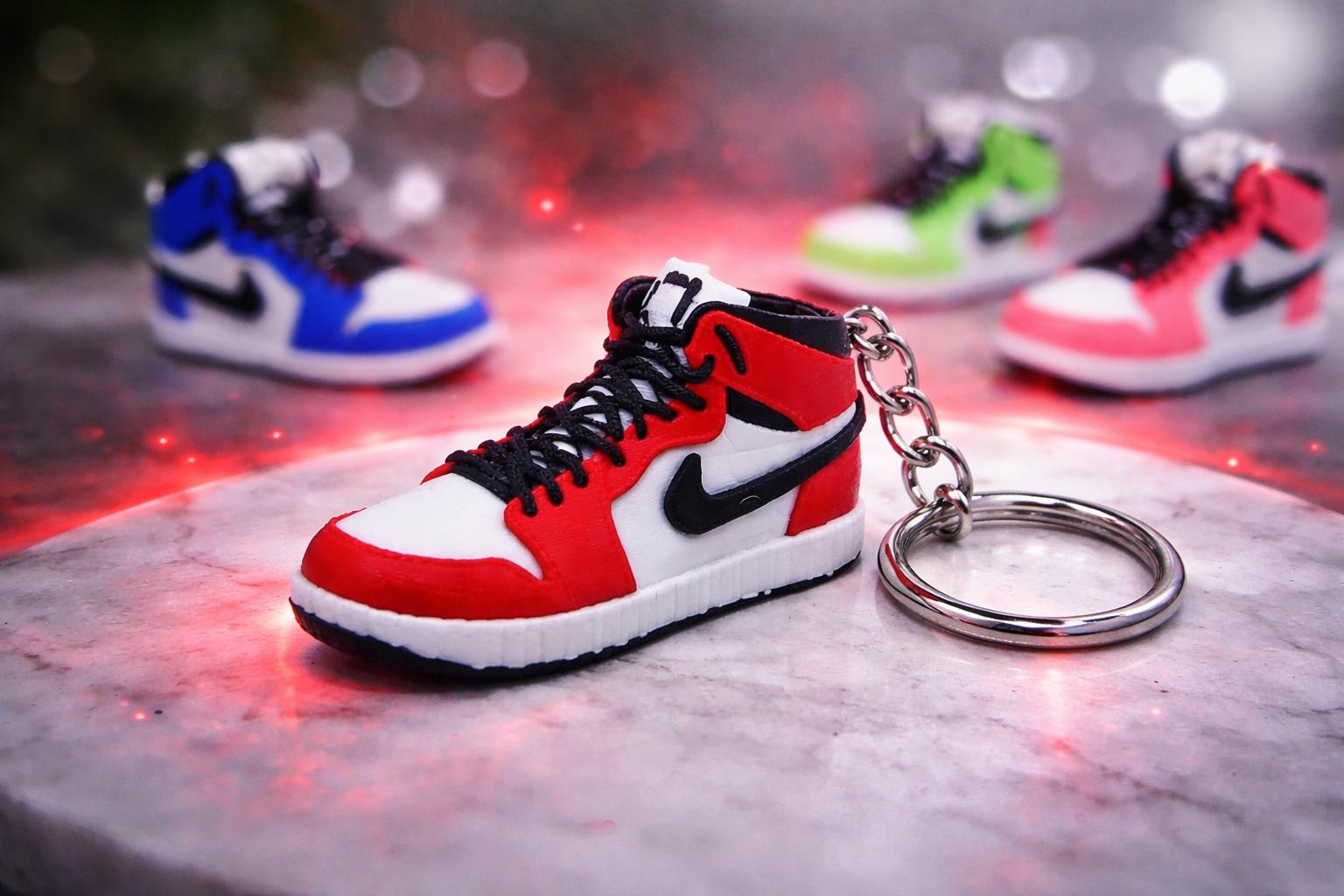 Sneaker Keychain Mini Trainer Keyring | Shoe Keychain Gift for Sneaker ...