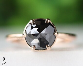 Ring met zwarte diamant: 3 karaat diamant in bloemslijping, 14 karaat roségoud, cadeau op maat