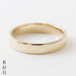 14K Yellow Gold Wedding Band: Matching Engagement Ring Band