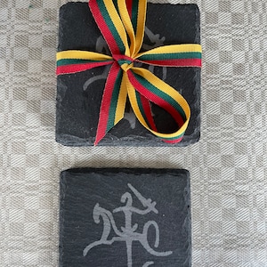 Slate etched Vytis design