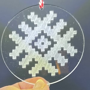Lithuanian Etched Motif ornament
