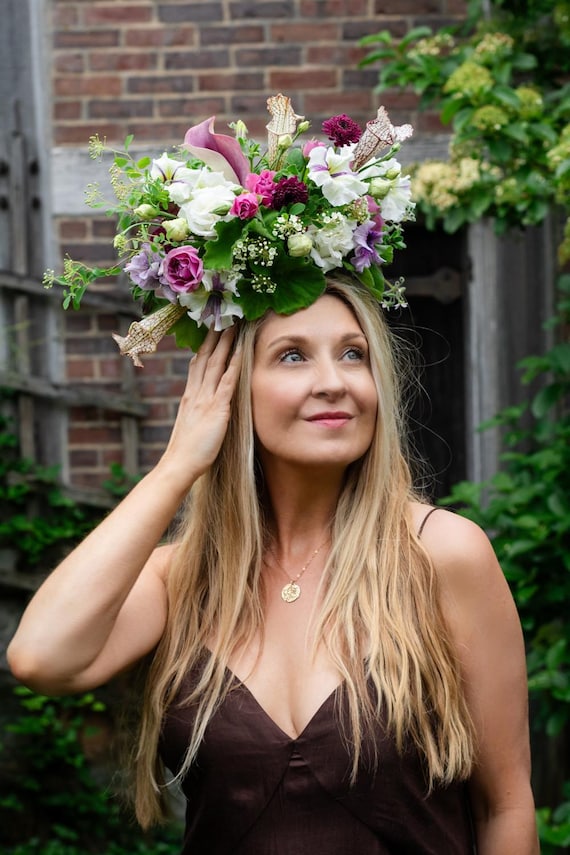 Bronze Lion Head Necklace: Ancient Coin Style, Gold-Filled Chain