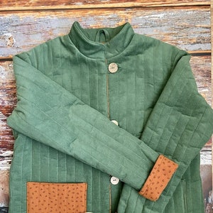 Women&#39;s Quilted Linen Jacket with pockets, Linen Quilted Coat, Buttoned Ladies jacket, Linen Warm Jacket