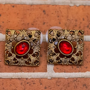 Vintage Art Deco Oval Red Ruby Faux Gem Abstract Square Stud Earrings - W26