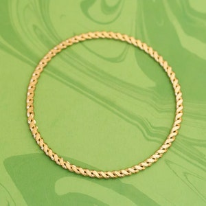 Vintage Spiral Rope Style Gold Tone Bangle Bracelet 8 inch - W21