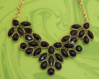 Vintage Art Nouveau Black Leaf Stones Bib Collar 20 pulgadas - W11