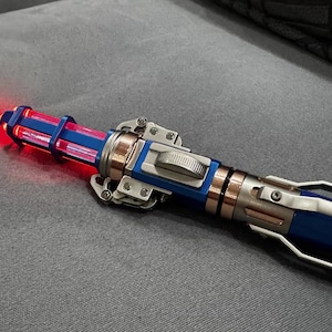 Réplica de metal del destornillador sónico del 12.º Doctor Who