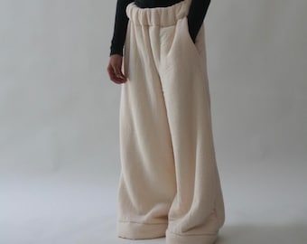 Cream Homebody Sweatpants – Sherpa Lined, Heavyweight Cozy Loungewear & Streetwear Blanket Pants | Comfy, Relaxed Fit, Home and Street Style