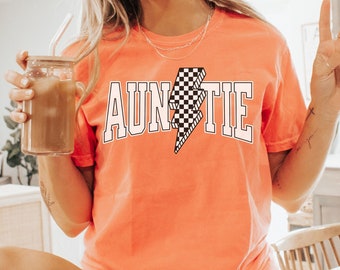 Retro auntie lightning bolt shirt, Trendy oversized clothing, Mother&#39;s Day shirt, New aunt gifts, Checkered auntie tee, Cute auntie t-shirt
