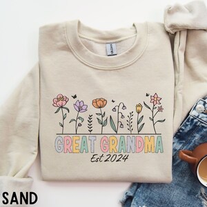 Great grandma est 2024, Personalized grandma sweatshirt, Custom grandma shirt, Gifts for grandma, Great Granny sweater, Grandma announcement
