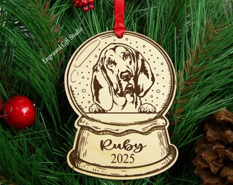 Personalized Bloodhound Christmas Ornament Engraved Wood Custom Gift, Mom Dad Pet Sympathy Remembrance, Hunting Dog Memorial Gift for Owner
