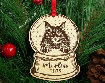 Personalized Main Coon Cat Christmas Ornament with Custom Name and Date, Big Cat Ornament, Main Coon Cat Memorial Gift for Cat Owner Cat Mom