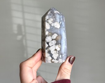 美しい高品質の黒花瑪瑙タワー - Etsy 日本