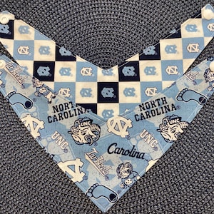 UNC Chapel Hill Tarheels Cat Bandana, Plastic Snap Closure image 1